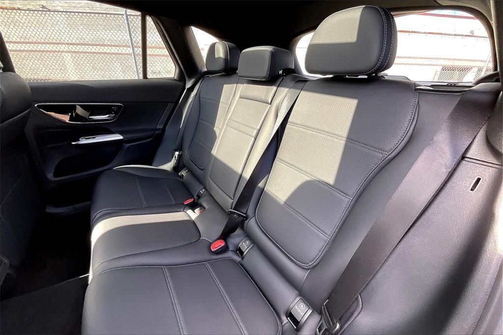 new 2026 Mercedes-Benz GLC 300 car, priced at $59,375