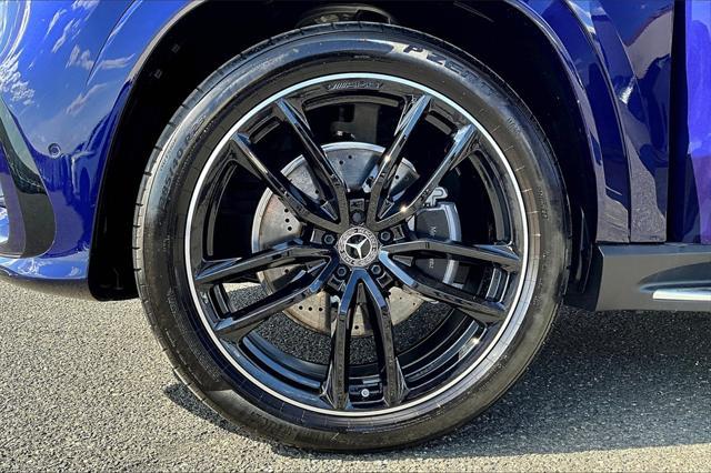 new 2025 Mercedes-Benz GLS 580 car, priced at $128,220