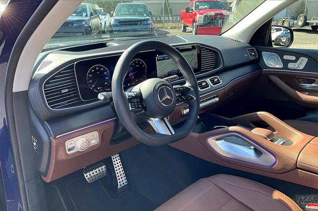 new 2025 Mercedes-Benz GLS 580 car, priced at $128,220