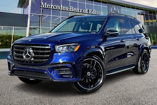 new 2025 Mercedes-Benz GLS 580 car, priced at $128,220