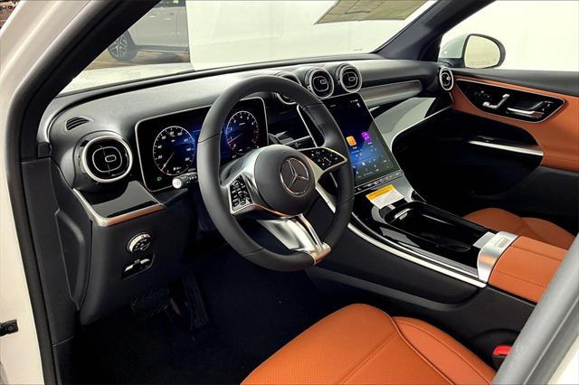 new 2025 Mercedes-Benz GLC 300 car, priced at $54,920