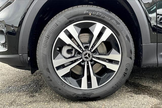 new 2025 Mercedes-Benz GLB 250 car, priced at $49,595