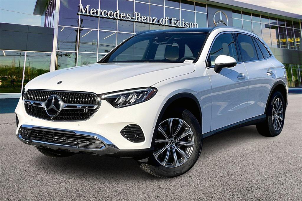 new 2026 Mercedes-Benz GLC 300 car, priced at $59,580
