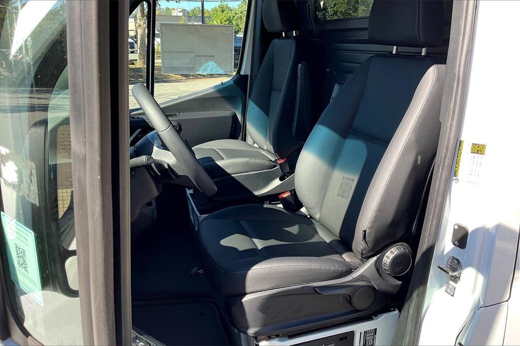 new 2025 Mercedes-Benz Sprinter 2500 car, priced at $57,108