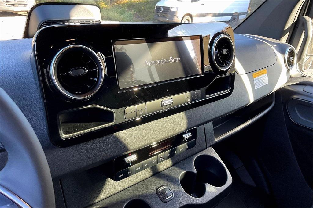 new 2026 Mercedes-Benz Sprinter 2500 car, priced at $86,175