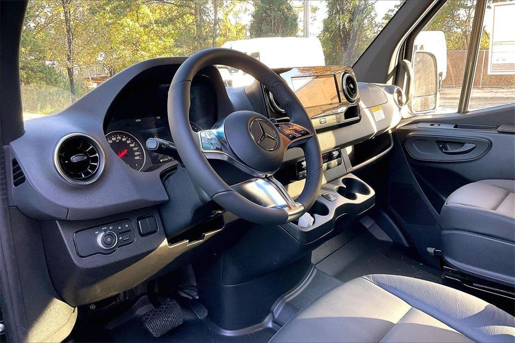 new 2026 Mercedes-Benz Sprinter 2500 car, priced at $86,175