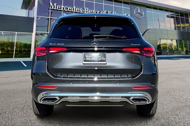 new 2025 Mercedes-Benz GLC 300 car, priced at $58,370