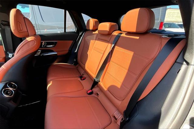 new 2025 Mercedes-Benz GLC 300 car, priced at $58,370