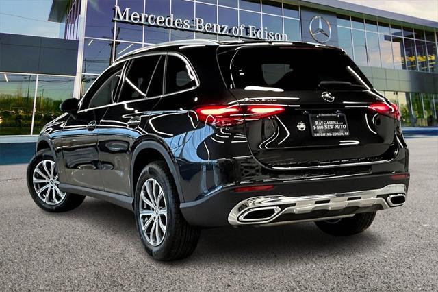 new 2025 Mercedes-Benz GLC 300 car, priced at $60,055