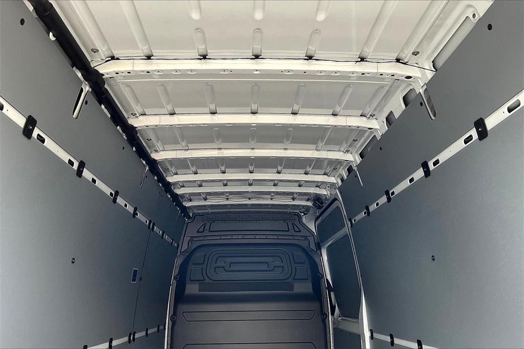 new 2025 Mercedes-Benz Sprinter 2500 car, priced at $68,783