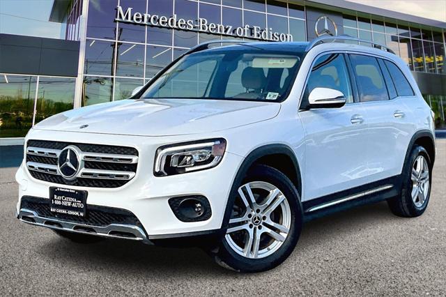 used 2022 Mercedes-Benz GLB 250 car, priced at $34,998