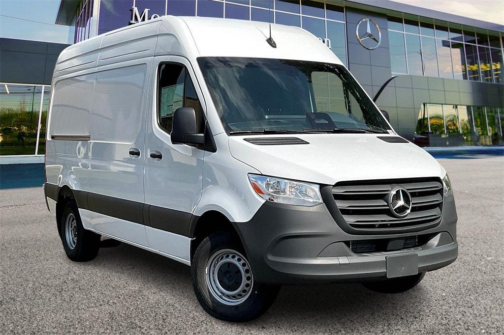 new 2025 Mercedes-Benz Sprinter 3500 car, priced at $69,752