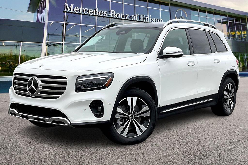 new 2026 Mercedes-Benz GLB 250 car, priced at $52,545