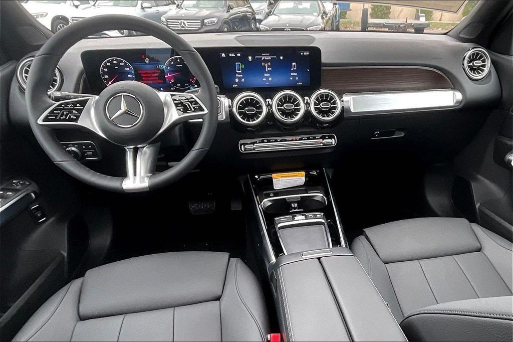 new 2026 Mercedes-Benz GLB 250 car, priced at $52,545