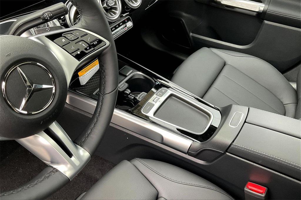 new 2026 Mercedes-Benz GLB 250 car, priced at $52,545