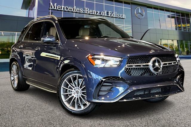 new 2024 Mercedes-Benz GLE 580 car, priced at $96,140