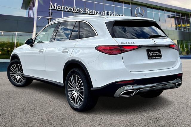 new 2025 Mercedes-Benz GLC 300 car, priced at $56,070