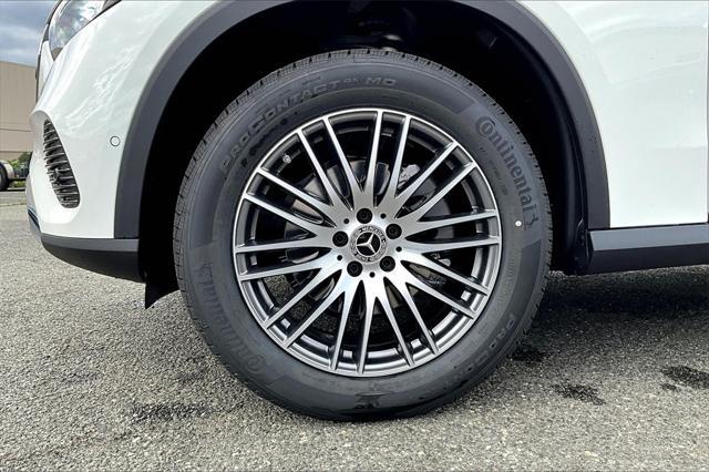 new 2025 Mercedes-Benz GLC 300 car, priced at $56,070