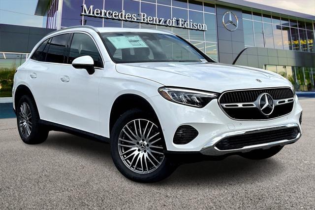 new 2025 Mercedes-Benz GLC 300 car, priced at $56,070