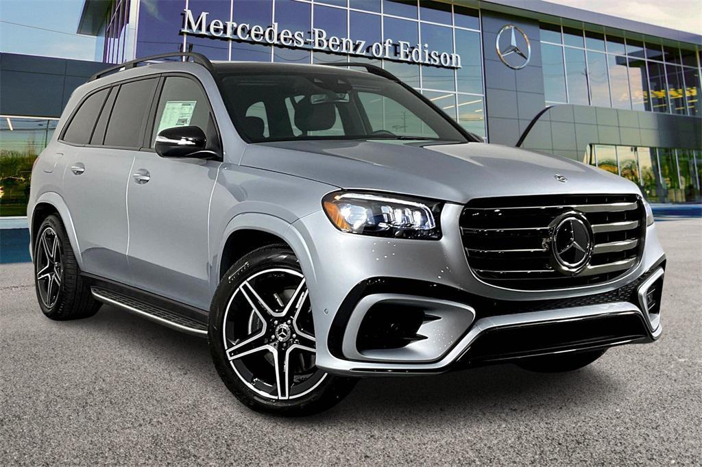 new 2025 Mercedes-Benz GLS 450 car, priced at $101,130