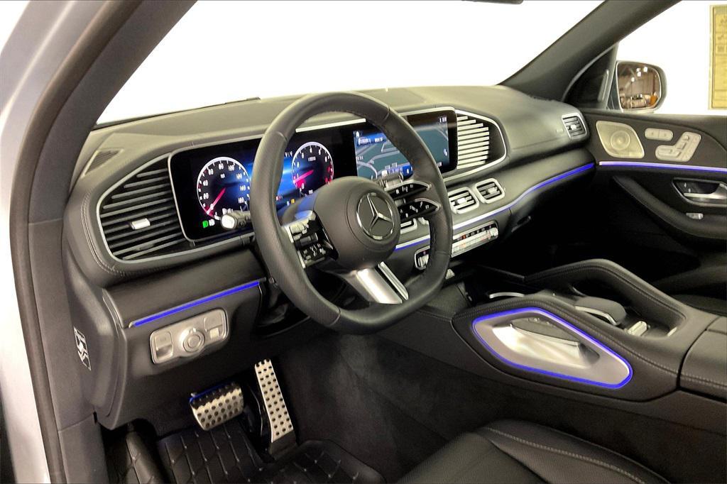 new 2025 Mercedes-Benz GLS 450 car, priced at $101,130