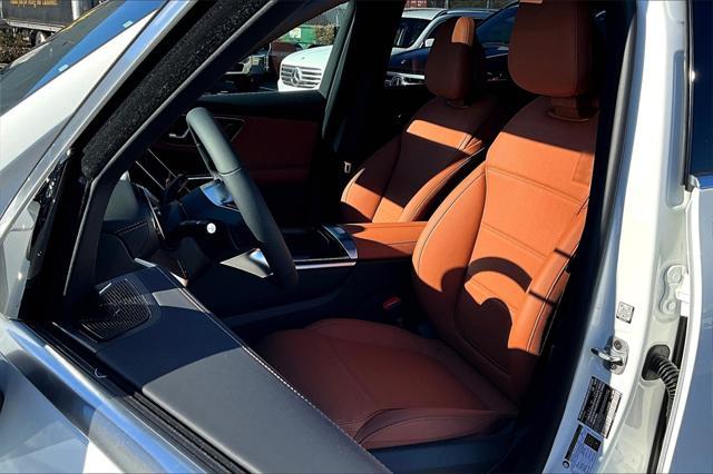 new 2025 Mercedes-Benz GLC 350e car, priced at $65,550