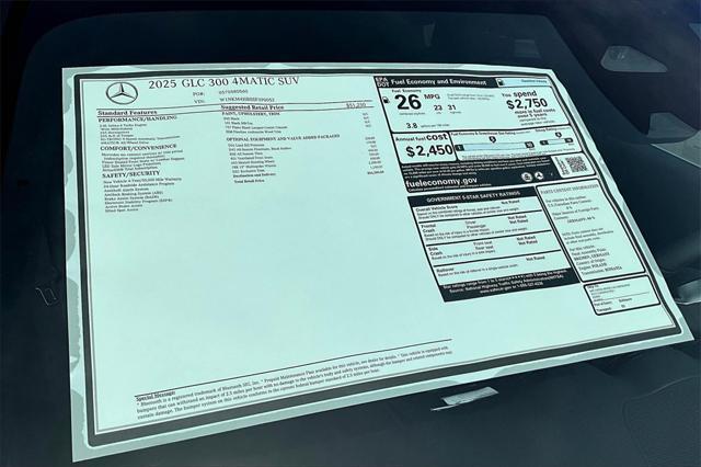 new 2025 Mercedes-Benz GLC 300 car, priced at $56,290