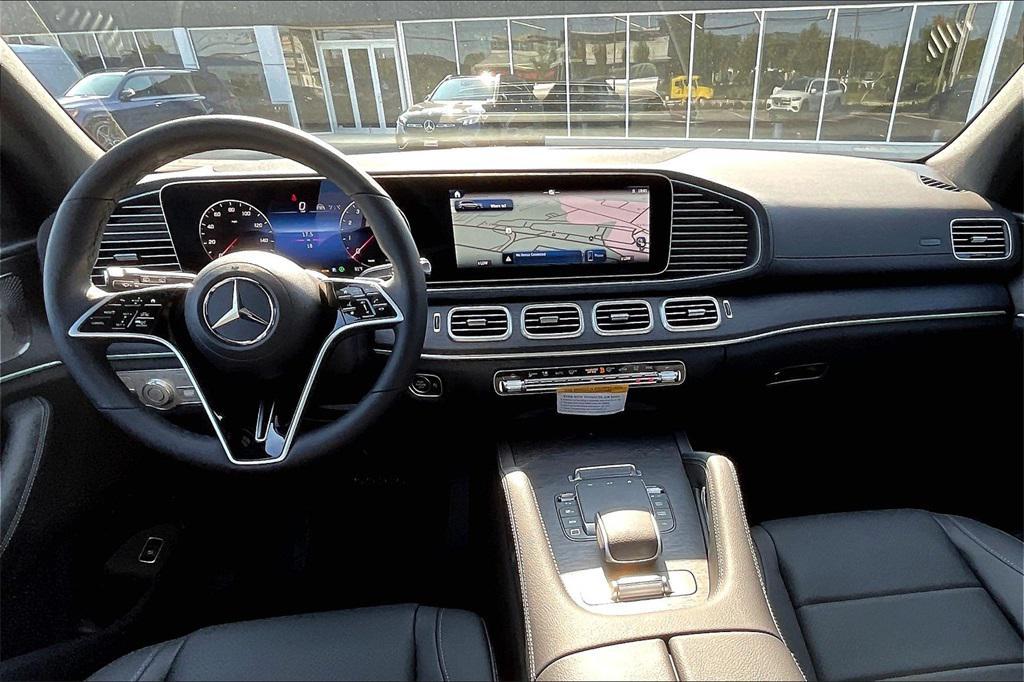 new 2026 Mercedes-Benz GLS 450 car, priced at $92,365