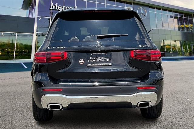 used 2025 Mercedes-Benz GLB 250 car, priced at $47,324