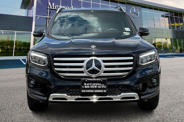 used 2025 Mercedes-Benz GLB 250 car, priced at $47,324
