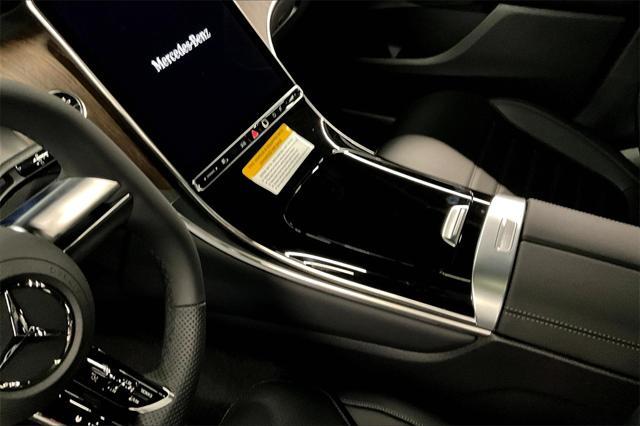 new 2025 Mercedes-Benz GLC 300 car, priced at $64,085