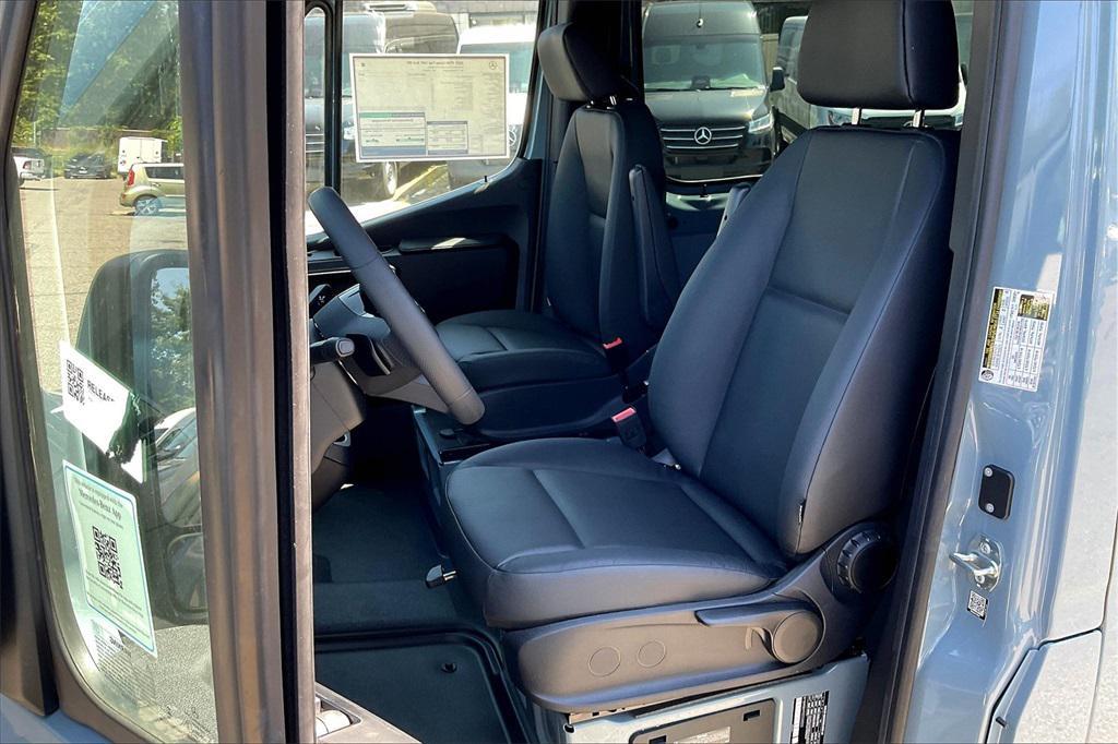 new 2025 Mercedes-Benz Sprinter 2500 car, priced at $65,400