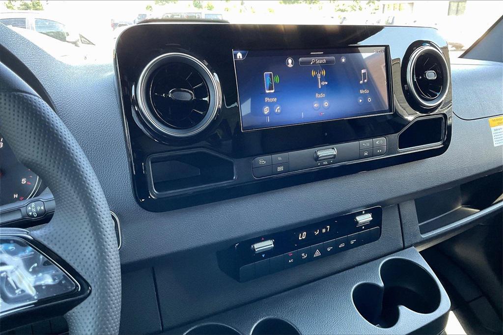 new 2025 Mercedes-Benz Sprinter 2500 car, priced at $65,400