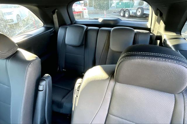 new 2025 Mercedes-Benz GLS 450 car, priced at $95,685