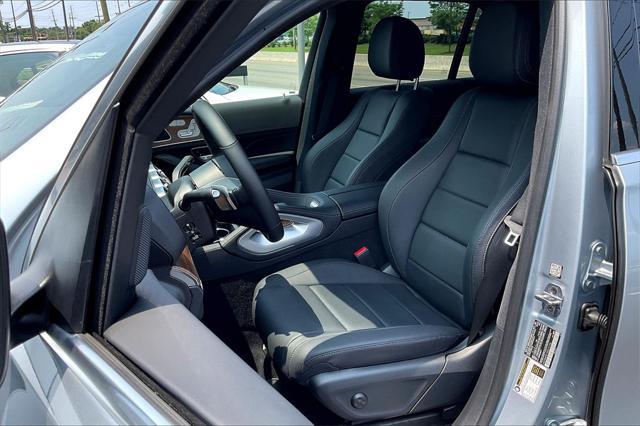 new 2025 Mercedes-Benz GLE 350 car, priced at $69,715