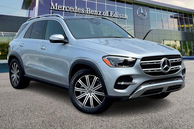 new 2025 Mercedes-Benz GLE 350 car, priced at $69,715