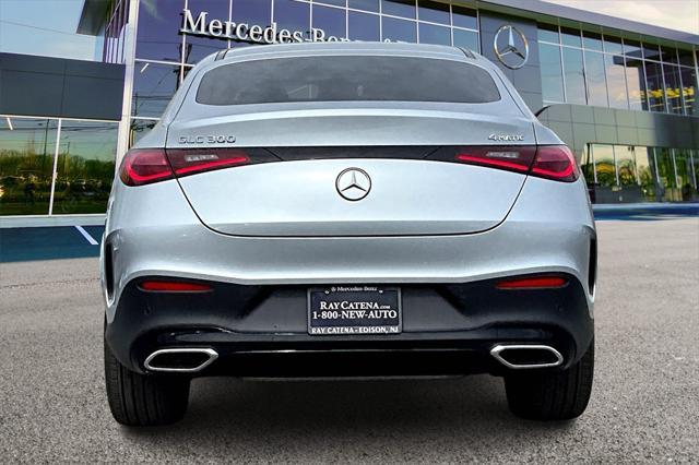 new 2025 Mercedes-Benz GLC 300 car, priced at $66,570