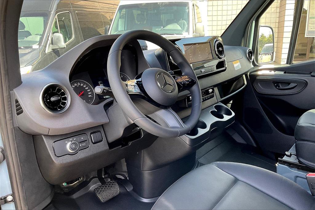 new 2025 Mercedes-Benz Sprinter 2500 car, priced at $65,400
