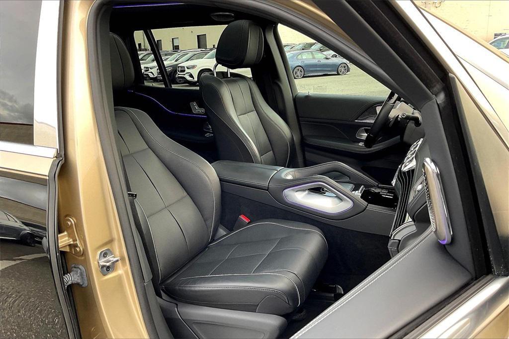 used 2022 Mercedes-Benz Maybach GLS 600 car, priced at $122,599