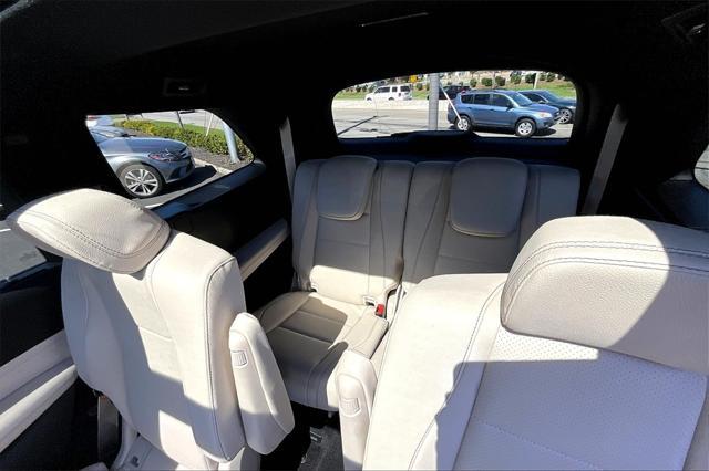 new 2025 Mercedes-Benz GLS 450 car, priced at $103,345