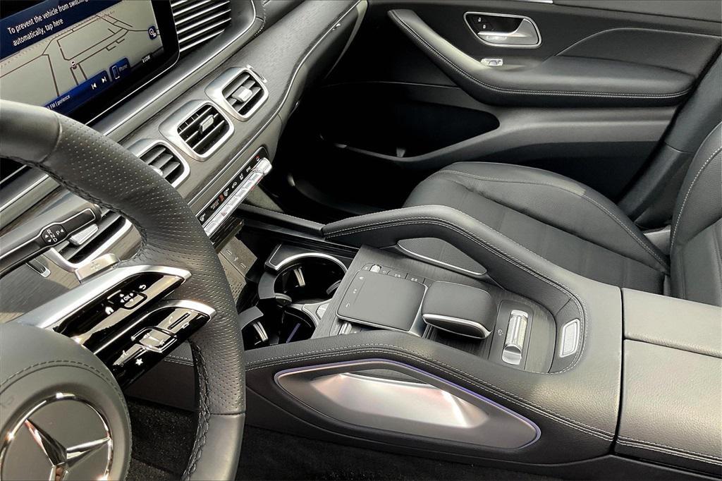 new 2025 Mercedes-Benz GLS 450 car, priced at $99,100