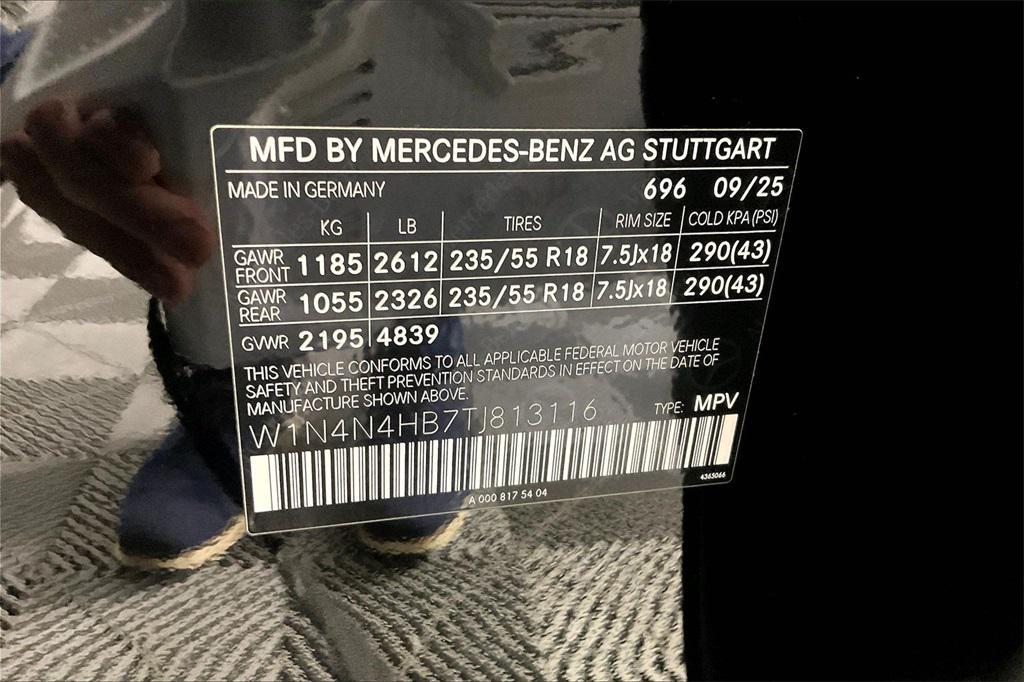 new 2026 Mercedes-Benz GLA 250 car, priced at $45,250