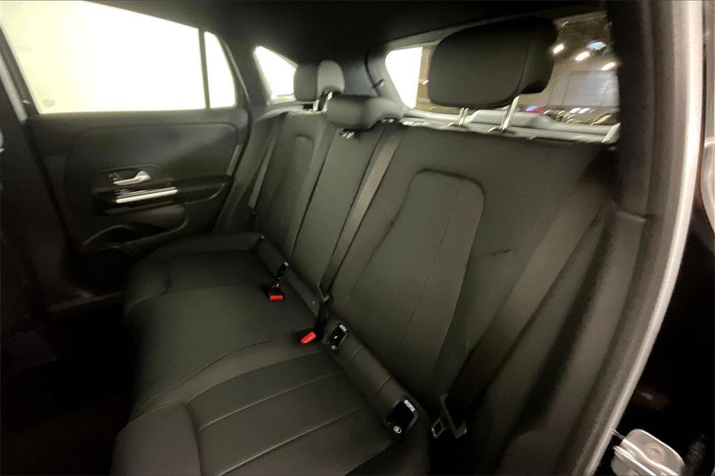 new 2026 Mercedes-Benz GLA 250 car, priced at $45,250