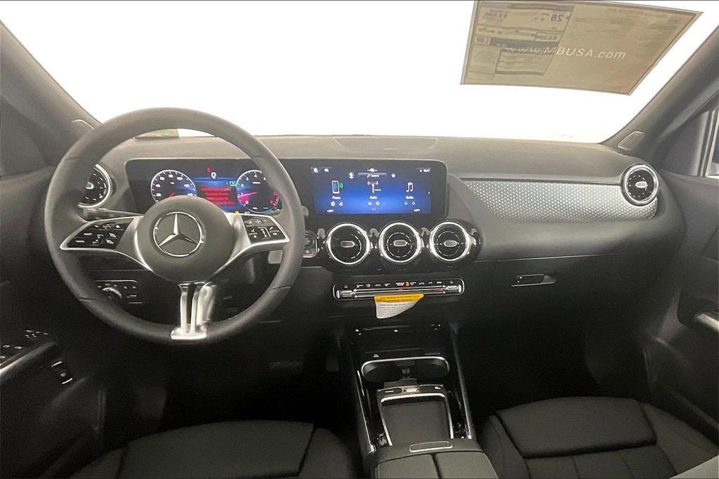 new 2026 Mercedes-Benz GLA 250 car, priced at $45,250