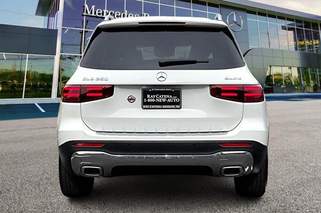 new 2025 Mercedes-Benz GLB 250 car, priced at $49,595