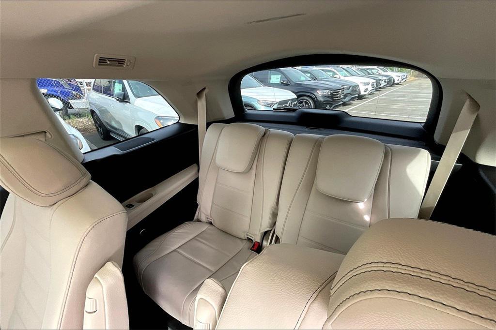 new 2026 Mercedes-Benz GLS 450 car, priced at $108,645