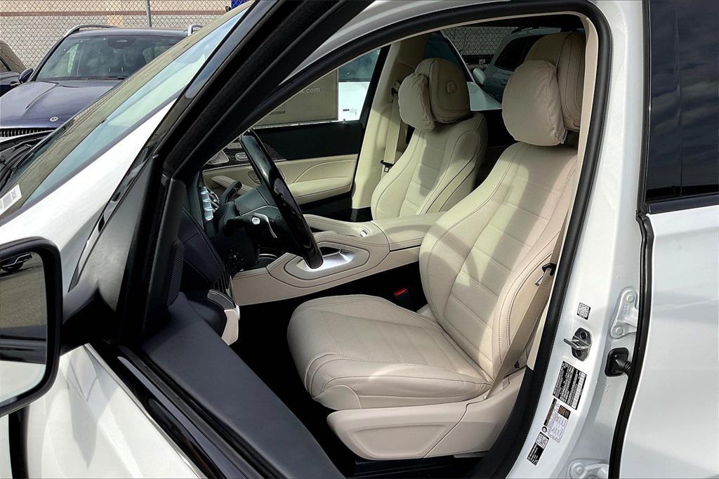 new 2026 Mercedes-Benz GLS 450 car, priced at $108,645