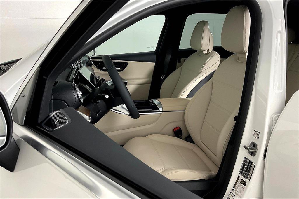 new 2026 Mercedes-Benz GLC 300 car, priced at $60,065