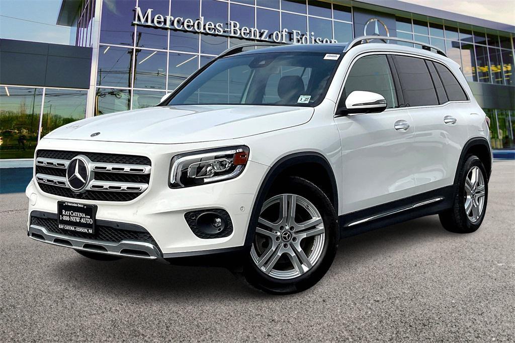 used 2022 Mercedes-Benz GLB 250 car, priced at $36,995