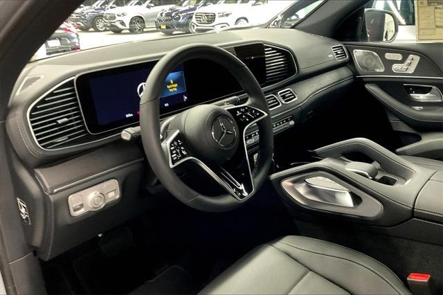 new 2025 Mercedes-Benz GLE 450 car, priced at $82,530
